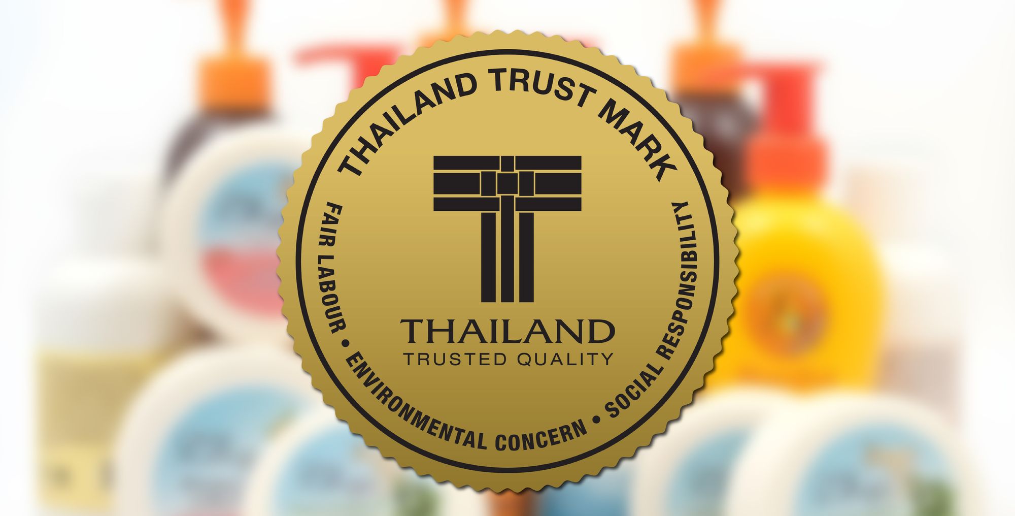 ทำธุรกิจอย่ายึดติดสิ่งเดิม อยู่มานาน ต้องปรับตัวให้เร็ว เรื่องเล่าจากแบรนด์ไทยใต้ ‘T MARK’ ที่สำเร็จในไทย และไปไกลระดับโลก